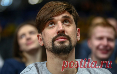 Агент Шведа рассказал, что сроки восстановления баскетболиста пока не известны. Ранее Андрей Ватутин рассказал, что спортсмену не потребуется операция