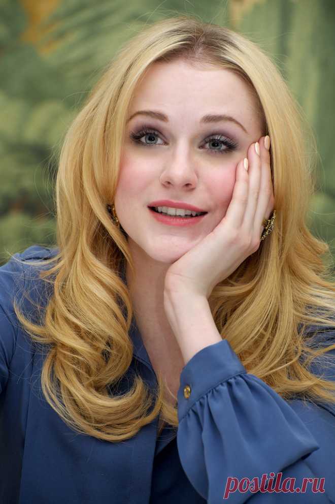 Эван Рэйчел Вуд — 2011