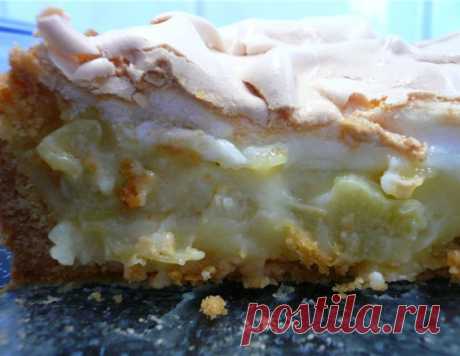 Пирог с ревенем – кулинарный рецепт