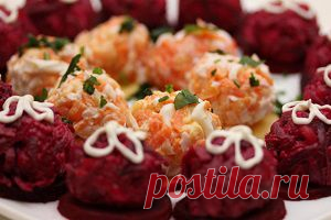 ШАРИКИ С СЕЛЕДКОЙ И ОРЕХАМИ |