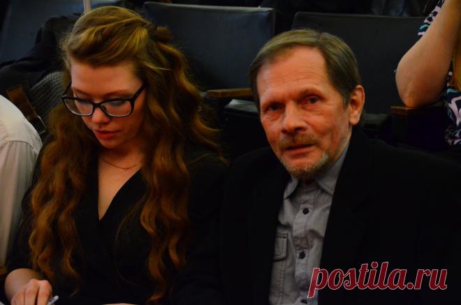 Дарья Синицына. "Роль необычных тембров в организации музыкального материала в произведениях композитора Владимира Сидорова". “Вестник Магнитогорской консерватории», №2, 2021 г.