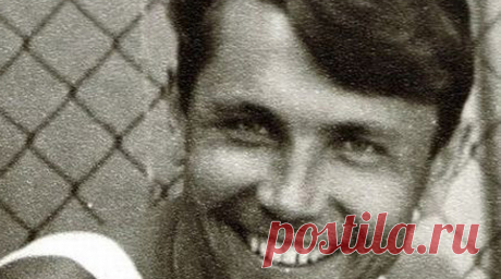 Леонид Рогозов: история легендарного врача | Чёрт побери Леониду пришлось расти в непростых условиях. Настойчивый мальчик вернулся в школу после горного училища, пережил Вторую мировую войну и решил связать свою жизнь с медициной. Сразу после института Рогозов отправился в ординатуру, собираясь стать хирургом. Но советское правительство рассудило иначе: 5 ноября 1960 года Леонид отправился в Антарктиду как врач шестой Советской Антарктической экспедиции. Тут парню пришлось...