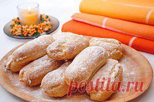 Эклеры со сливочным кремом.