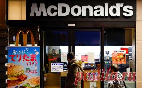 В работе ресторанов McDonald's в ряде стран произошли сбои. В Австралии рестораны не принимали карты, в Гонконге нельзя было воспользоваться терминалами самообслуживания, а в Японии несколько ресторанов временно закрылись. Сбой произошел и в мобильном приложении McDonald's