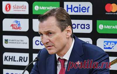 Федоров рассказал о состоянии травмированных хоккеистов ЦСКА. По его словам Лукас Валльмарк восстановится раньше, чем Антон Слепышев