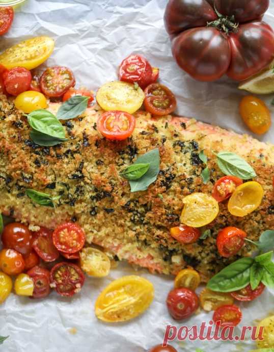 ​Форель с хрустящей корочкой и черри