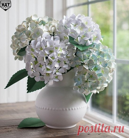 Гортензия из бумаги. https://vk.com/make_idea