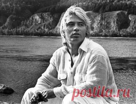 Dmitri Hvorostovsky (@hvorostovsky) on Instagram: “Krasnoyarsk, 1997 #throwback”  |  Pinterest