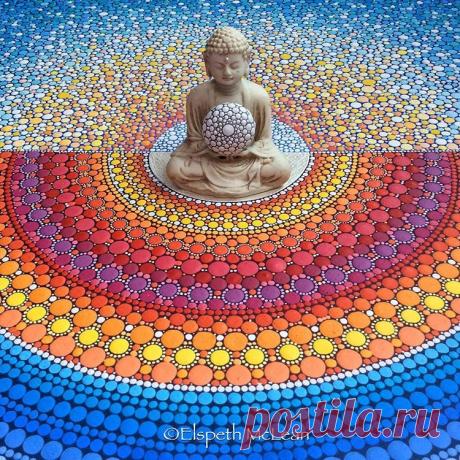 Точка, точка... точечка. Elspeth McLean