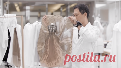 Dior Autumn-Winter 2020-2021 Haute Couture - работа над коллекцией. Как-то мы пропустили это видео на Второй улице, а оно красивое и вдохновляющее! Как работали над коллекцией Dior Autumn-Winter 2020-2021 Haute Couture — и второе видео, с самой презентацией коллекции, и оно — огонь!:Читать дальше