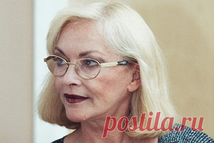 Звезда «Иронии судьбы» отказалась от русского языка