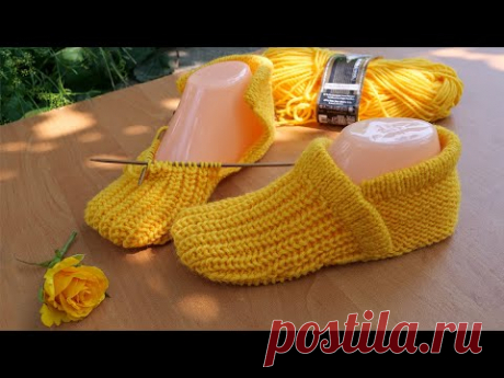 Новинка 🔥 Вяжем следки c интересными манжетиками спицами 🌞 Slippers knitting pattern