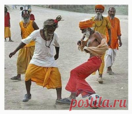 Футбол-это жизнь.