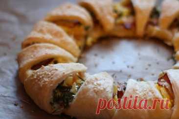 Утренний пирог «Веночек вкусностей» — Моя кухня