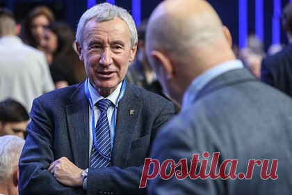 Стало известно о возможном уходе критикующего Запад сенатора из Совета Федерации