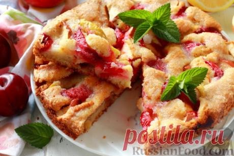 Рецепт: Пирог с яблоками и сливами на RussianFood.com