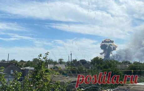 В Полтаве сообщили о повреждении инфраструктуры и техники на военном аэродроме Миргород. Глава Полтавской областной военной администрации Дмитрий Лунин рассказал об отсутствии жертв