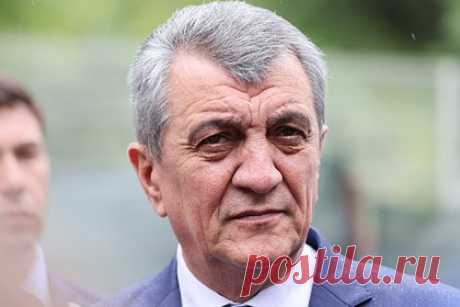 Началась проверка данных об избиении бойцов из Северной Осетии в Токмаке. Глава Северной Осетии Сергей Меняйло в Telegram-канале заявил о начавшейся проверке после появления данных об избиении бойцов из республики в Токмаке Запорожской области. Накануне об избиении сотрудниками военной полиции рассказал в соцсетях мобилизованный Арсен Темираев.