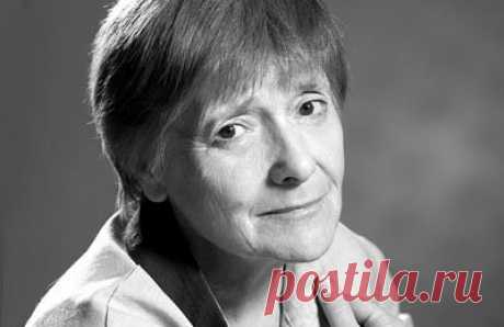 Пропавшую российскую актрису нашли мертвой. Пропавшую несколько недель назад в Кургане актрису Ирину Голубниченко нашли мертвой, сообщается в ориентировке российского поисково-спасательного отряда «ЛизаАлерт». Артистке было 82 года. Вечером 23 сентября 2022 года вышла из дома и не вернулась. Подробности ее смерти не раскрываются.