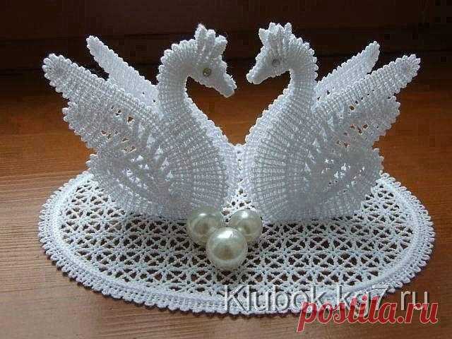 ЛЕБЕДИ СВЯЗАНЫ КРЮЧКОМ
