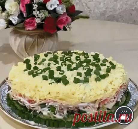 слоенный салат ГИФ