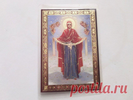 Узнал у батюшки, чему посвящен праздник — Покров Богородицы
Каждый год 14 октября православные христиане отмечают один из самых почитаемых церковных праздников – Покров Пресвятой Богородицы. Этот день особенно ждут незамужние барышни, ведь народная мудрость гласит, что в праздник стоит просить Божью Матерь о даровании женихов. Естественно, в народной среде с этим событием связано много традиций. Но я решил выяснить, чему посвящен праздник Покрова […]
Читай дальше на сайте. Жми подробнее ➡