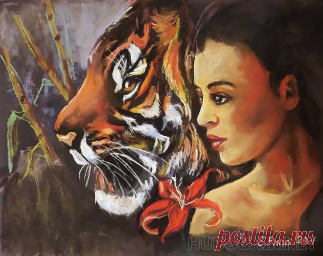 Картина Ее год (Девушка и Тигр). Размеры: 27x23, Год: 2021, Цена: 2500 рублей Художник Рипа Елена Моисеевна