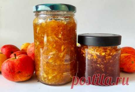 Варенье из яблок по-болгарски: 3 очень вкусных рецепта Варенье из яблок по-болгарски, или "ябълково сладко", отличается своей текстурой и вкусом от привычного нам лакомства.