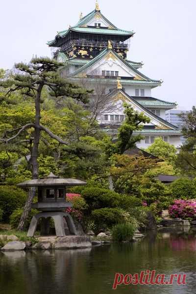 Famous Gardens of the World - Osaka Castle & Gardens…  
travel.livedan330.com   |  Pinterest • Всемирный каталог идей