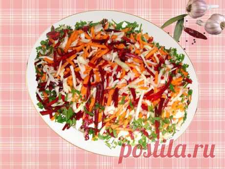 Салат Красавица из свежих овощей рецепт с фото - 1000.menu