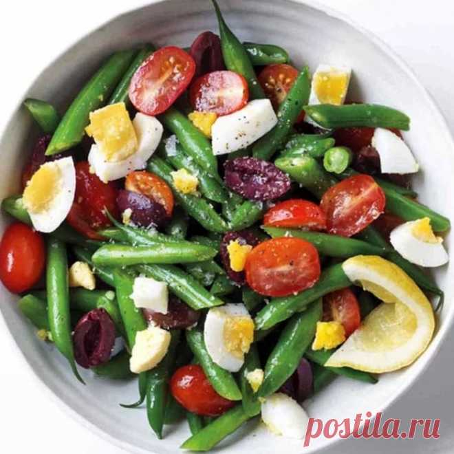 ​Салат из зеленой фасоли с овощами