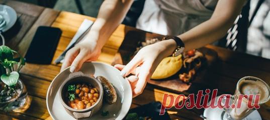 Популярное ныне словосочетание «огонь пищеварения» пришло к нам из восточной традиции, при этом у многих из нас нет четкого понимания, что это вообще такое. «Не пейте во время еды, чтобы не тушить огонь пищеварения», — звучит логично? Вроде бы да, но к здоровью не имеет никакого отношения. Давайте разберем, что такое огонь пищеварения, а также как и зачем его разжигать. #тело #здоровье #пищеварение #восточнаямедицина