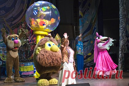 На театр Кадышевой подали в суд