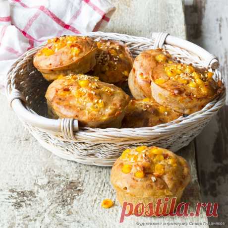Рецепт - Маффины с кукурузой, беконом и сыром - с фото