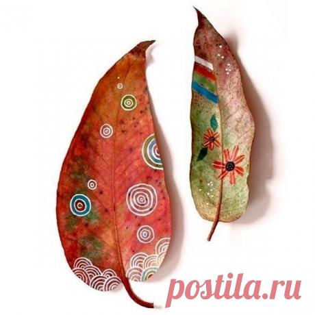 👌 Рисуем на листьях - 15 вариантов, увлечения и хобби В прошлых топиках я не раз упоминала, что меня интересуют новые техники и материалы в творчестве. Я познакомила вас с точечной росписью, с кофе-артом и созданием поделок из швейных...