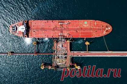 Танкеры с российской нефтью застряли у берегов ее крупнейшего покупателя