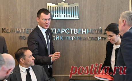 Дегтярев рассказал, чем займется на посту главы Минспорта. Дегтярев, анонсируя свои планы на посту министра спорта, упомянул проблемы с недостаточной зрелищностью соревнований в России, необходимость лицензирования физкультурно-оздоровительных услуг