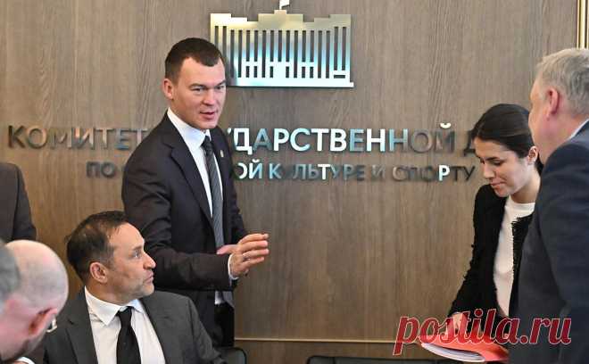 Дегтярев рассказал, чем займется на посту главы Минспорта. Дегтярев, анонсируя свои планы на посту министра спорта, упомянул проблемы с недостаточной зрелищностью соревнований в России, необходимость лицензирования физкультурно-оздоровительных услуг