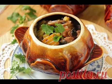 ЖАРКОЕ В ГОРШОЧКАХ по домашнему Блюда в горшочках рецепты Мясо в горшочке с картошкой в духовке