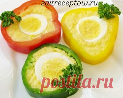 Перец с сыром и яйцом