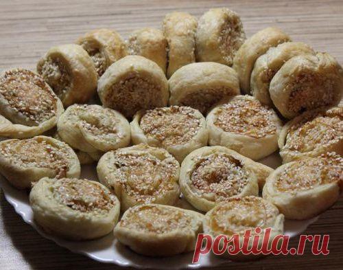 Слоенные шайбы с курятиной