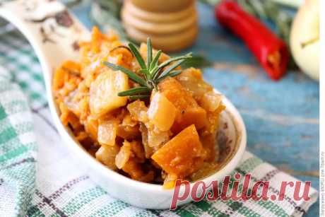 Икра из баклажанов и тыквы по-португальски - Советы на каждый день Кому нравится тыква, должна понравиться эта португальская икра. Она тут доминирует. А может, в Португалии тыквы не такого яркого вкуса? В общем, вкусная и витаминная овощная закуска! Португальцы её подают с отварной треской и зеленью. Ингредиенты баклажаны — 3 кг тыква — 3 кг лук — 4 шт. чеснок — 2 головки яблоки — 8 […]