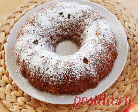 Яблочный кекс в кольцевой форме