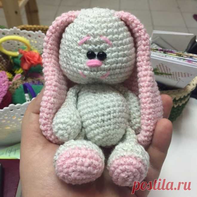 Милый зайка крючком