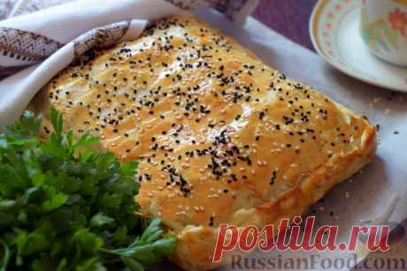 Пироги с мясом на слоёном тесте