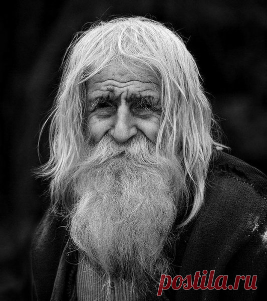 Дар Деда Михея | Во тьме ночной | Яндекс Дзен  1961 году мои родители, как и множество молодых семей в то время, уехали в Сибирь. Я даже сейчас не вспомню названия маленького поселка, в котором мы жили, но зато прекрасно помню, как располагались там все дома – до сих пор проведу, хоть глаза завязывайте!