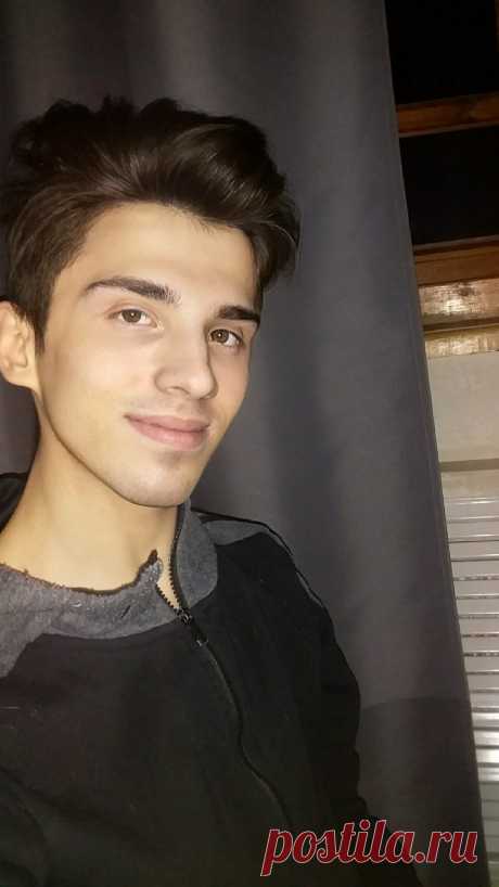 Slava Volk Певец