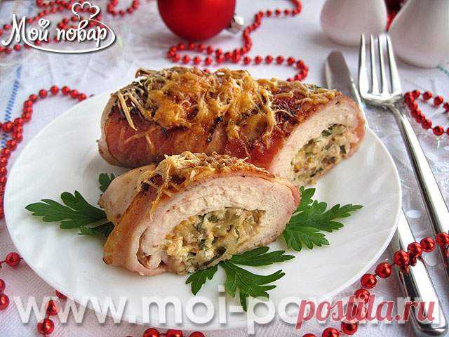 Новогодние «кармашки» из куриной грудки с сыром и беконом - кулинарный рецепт.