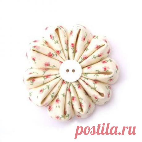 Канзаши. Цветы из ткани.

#шить #своимируками #швейнаямашинка #качество #Janome #Juki #Singer #Brother