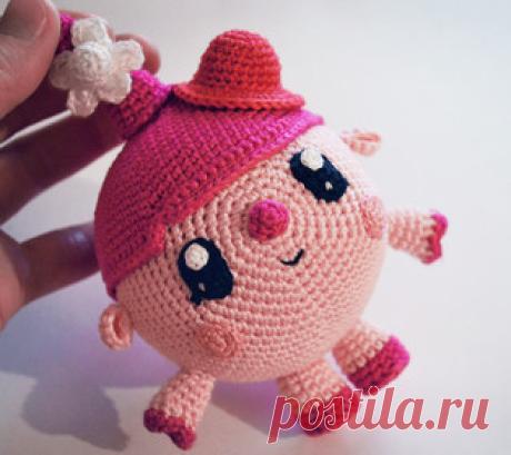 Нюшенька амигуруми. Схемы и описания для вязания игрушек крючком! Бесплатный мастер-класс от Анны Каневой по вязанию маленькой свинки по имени Нюша из детского мультфильма "Малышарики". Вязаная крючком игру…